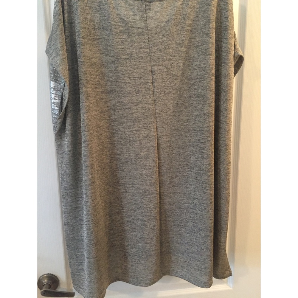 3x Silver & Gray Metallic Tunic Tee - Picture 9 of 9